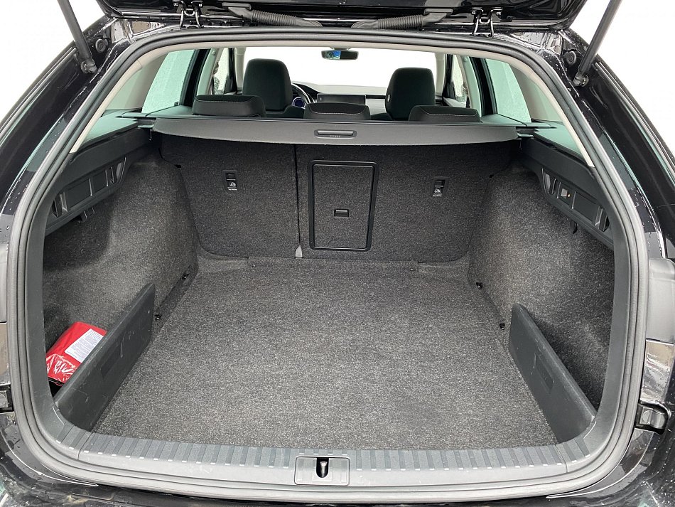 Škoda Octavia IV 2.0 TDi Style