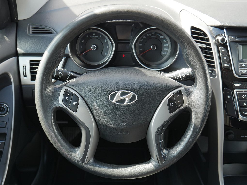 Hyundai I30 1.4i 