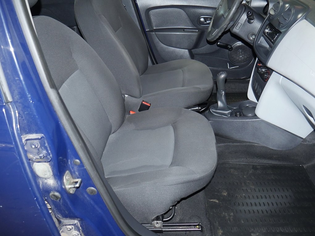 Dacia Logan 1.2i 