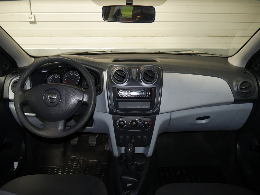 Dacia Logan 1.2i 