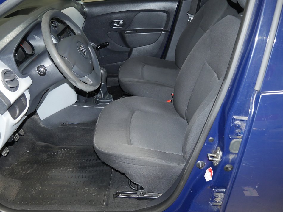 Dacia Logan 1.2i 