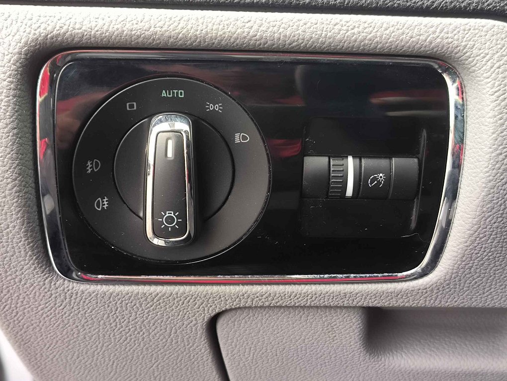 Škoda Superb II 2.0TDi 