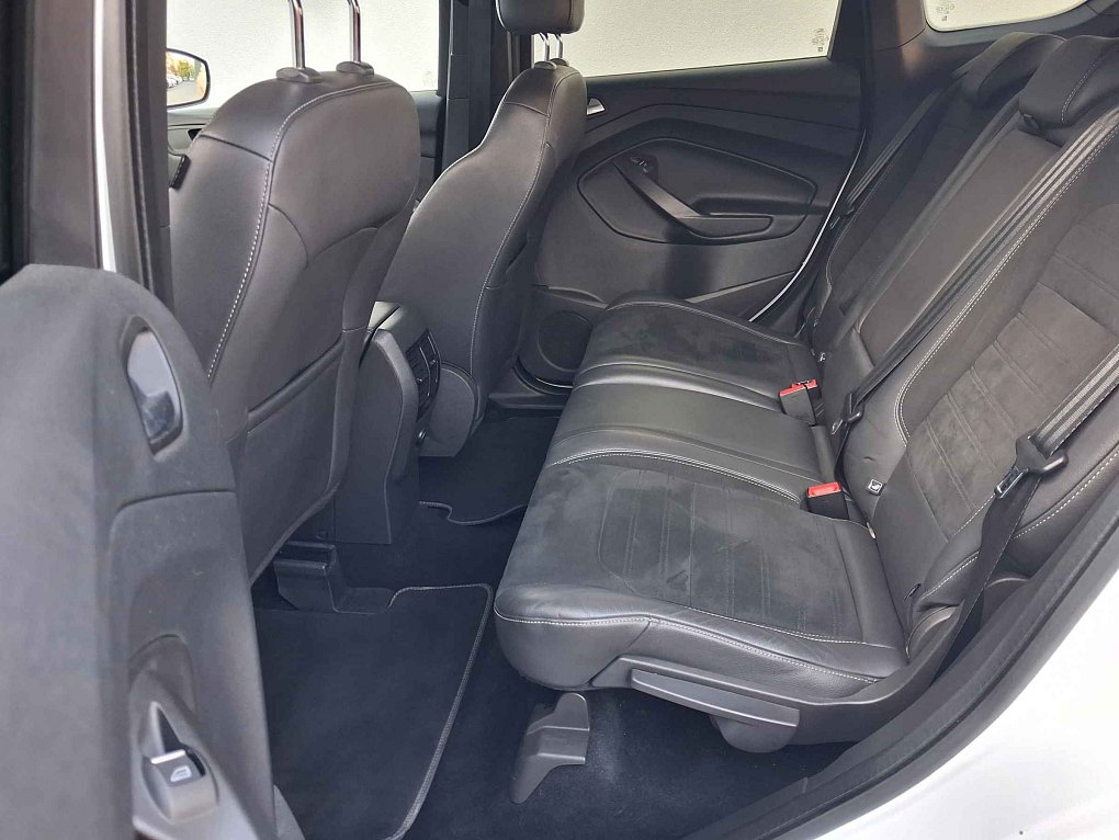 Ford Kuga 2.0 TDCi ST-Line