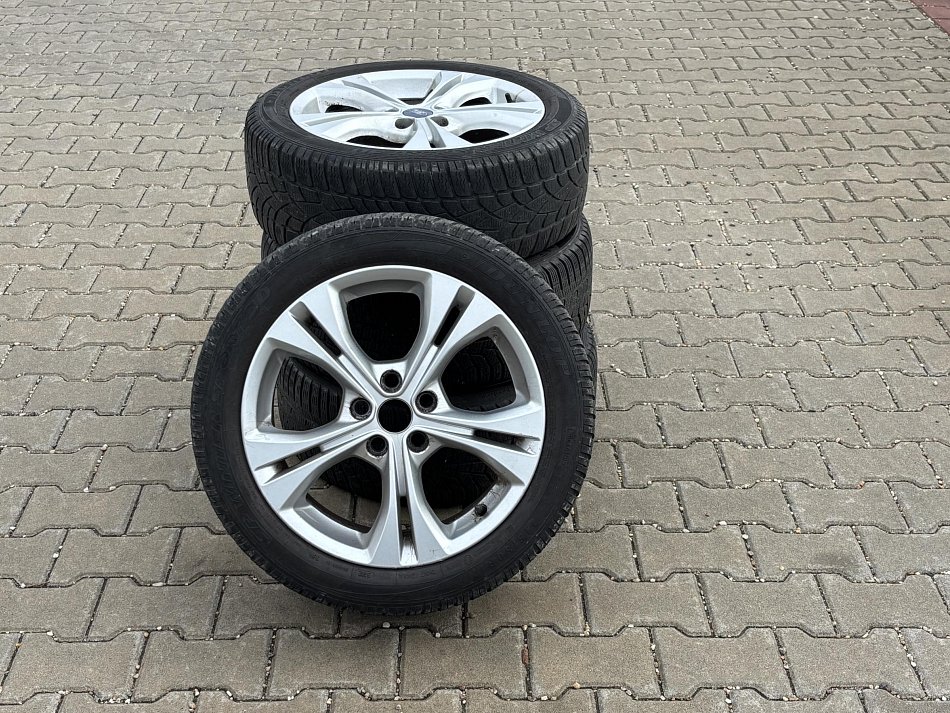 Ford Focus 2.0EB ST