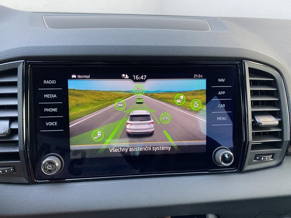 Škoda Karoq 2.0 TDi SportLine 4X4