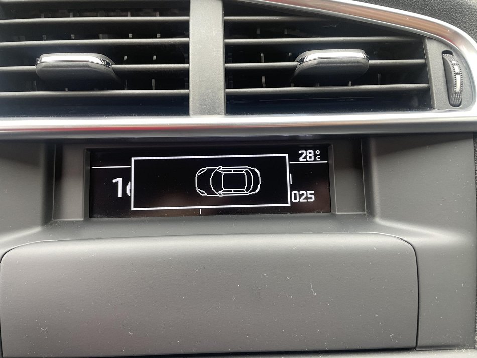 Citroën C4 1.6i 