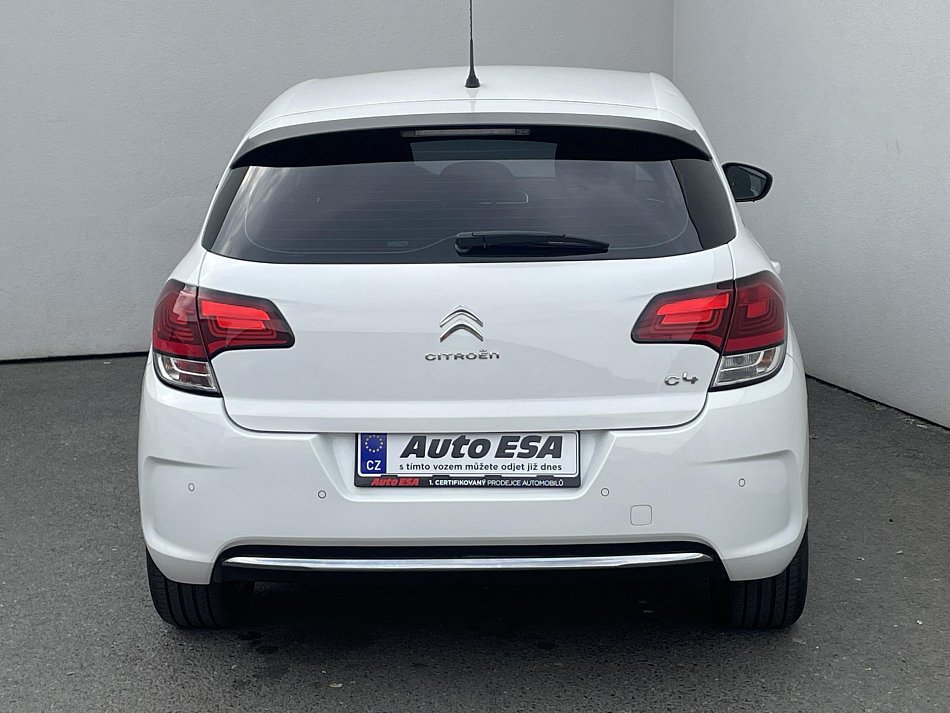 Citroën C4 1.6i 