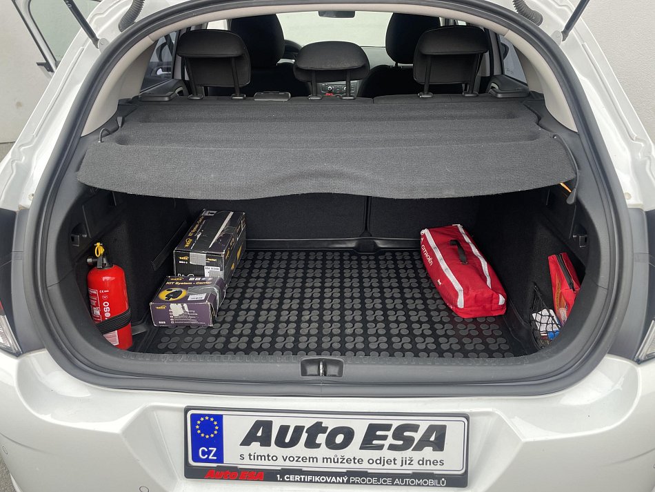 Citroën C4 1.6i 