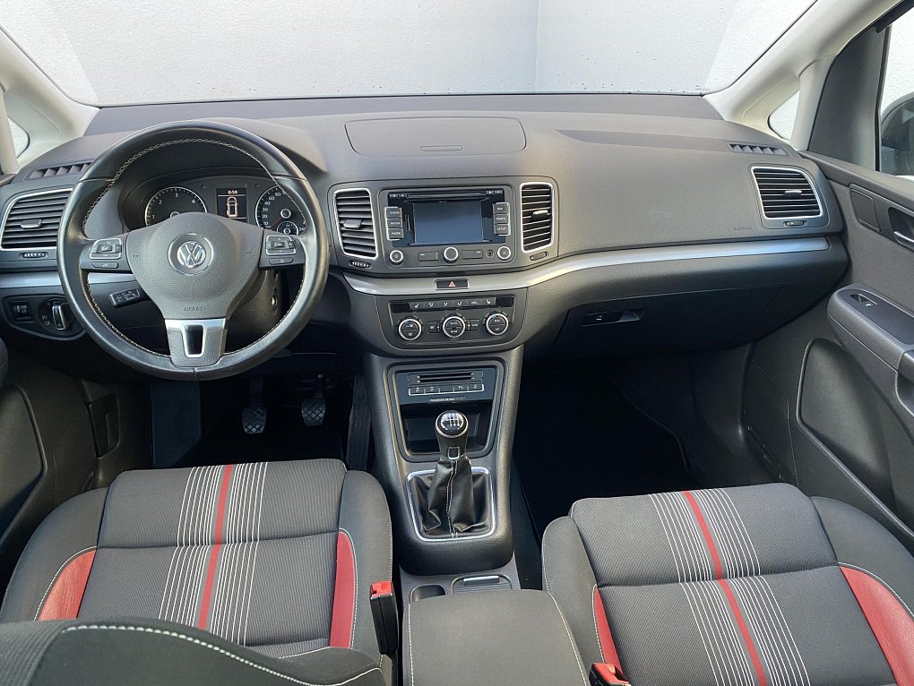 Volkswagen Sharan 2.0 TDi Match