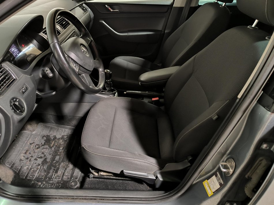 Škoda Rapid 1.6 TDi Ambition