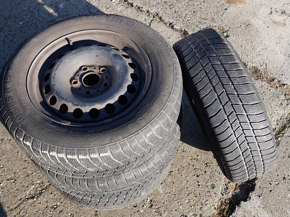 Volkswagen Golf 1.0 TSi 