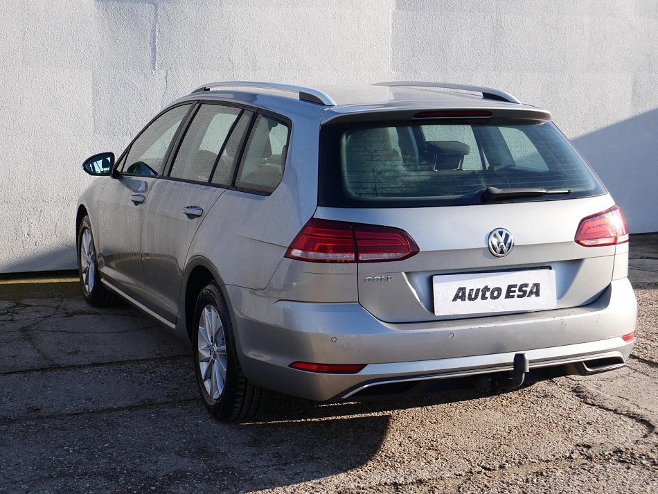 Volkswagen Golf 1.0 TSi 