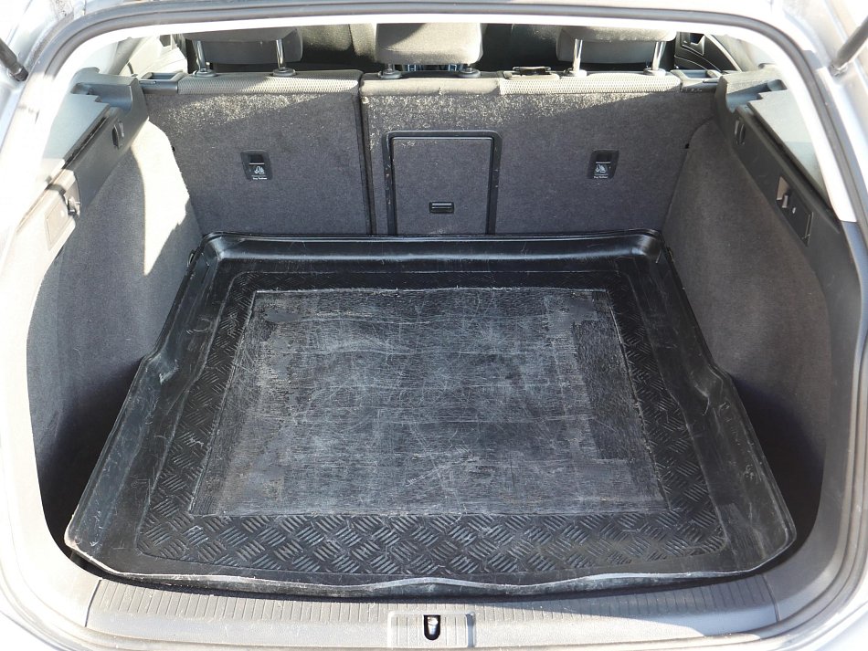 Volkswagen Golf 1.0 TSi 