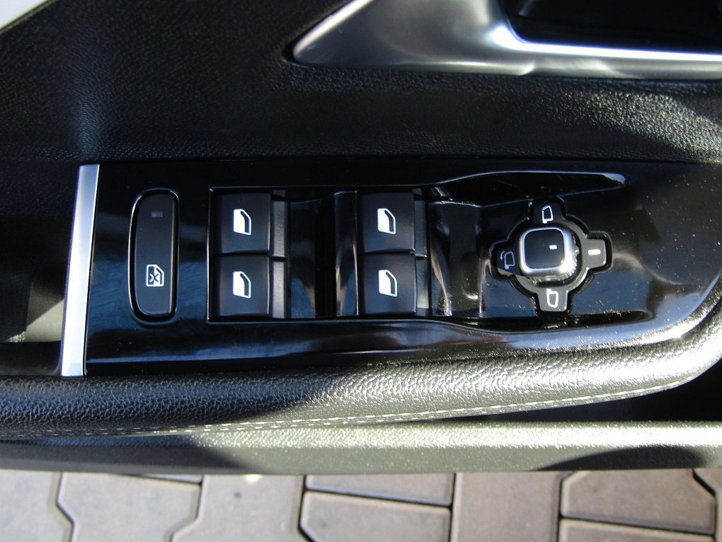 Opel Astra 1.5 CDTi Elegance