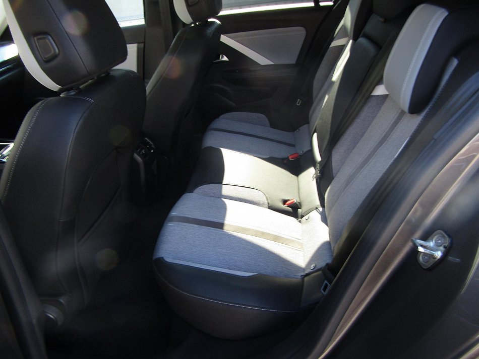 Opel Astra 1.5 CDTi Elegance