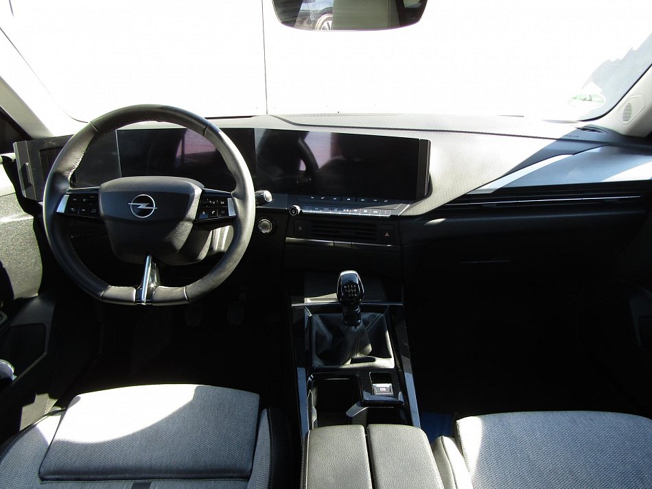 Opel Astra 1.5 CDTi Elegance
