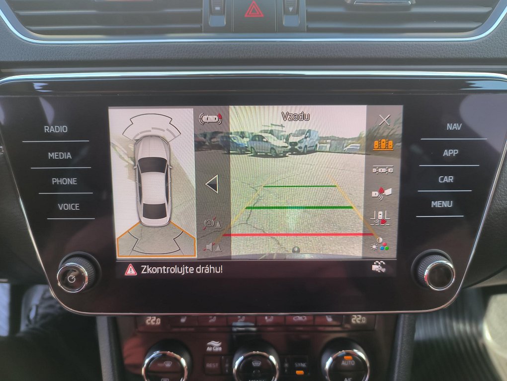 Škoda Superb III 2.0 TDi L&K