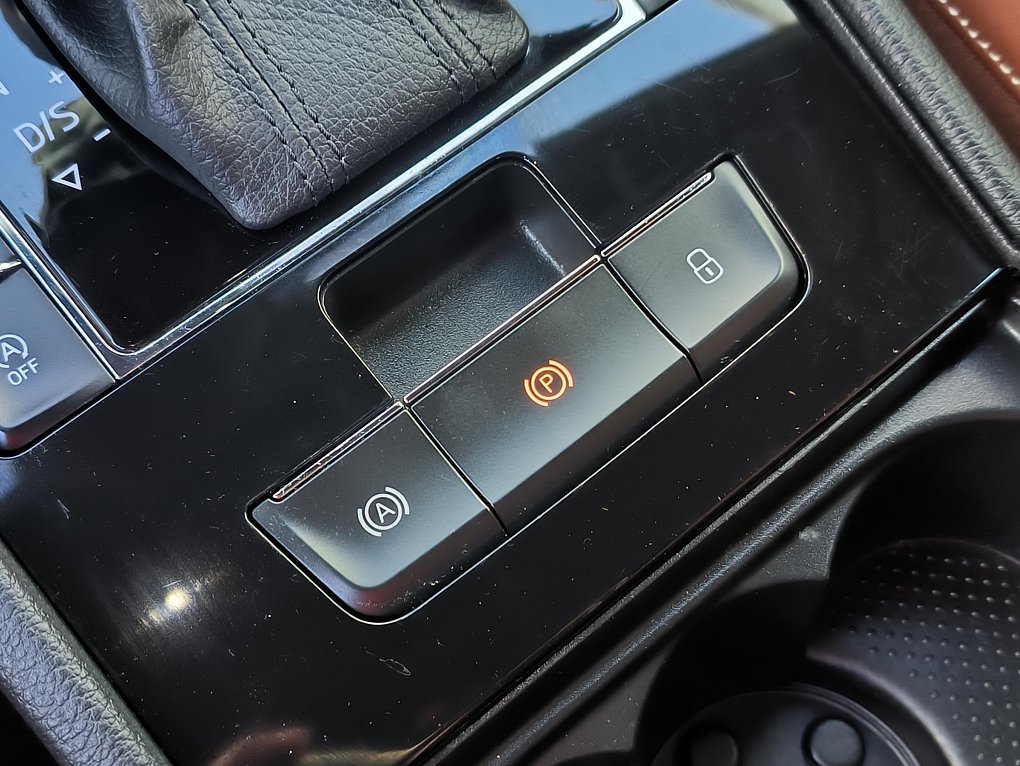 Škoda Superb III 2.0 TDi L&K