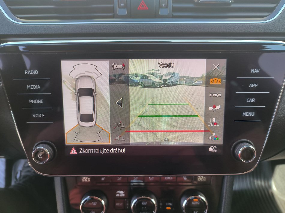 Škoda Superb III 2.0 TDi L&K