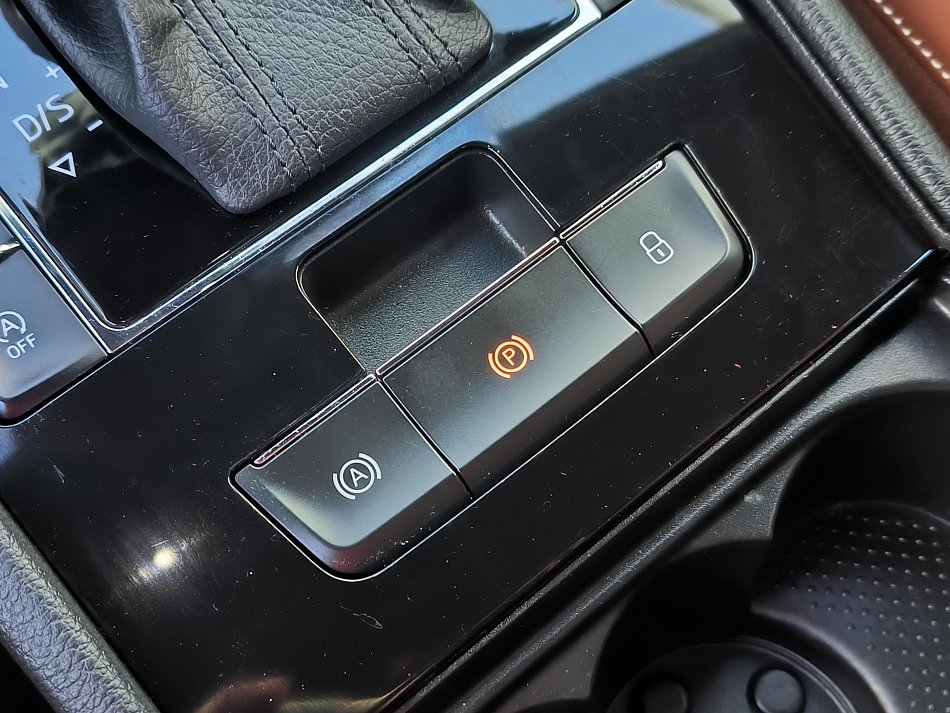 Škoda Superb III 2.0 TDi L&K