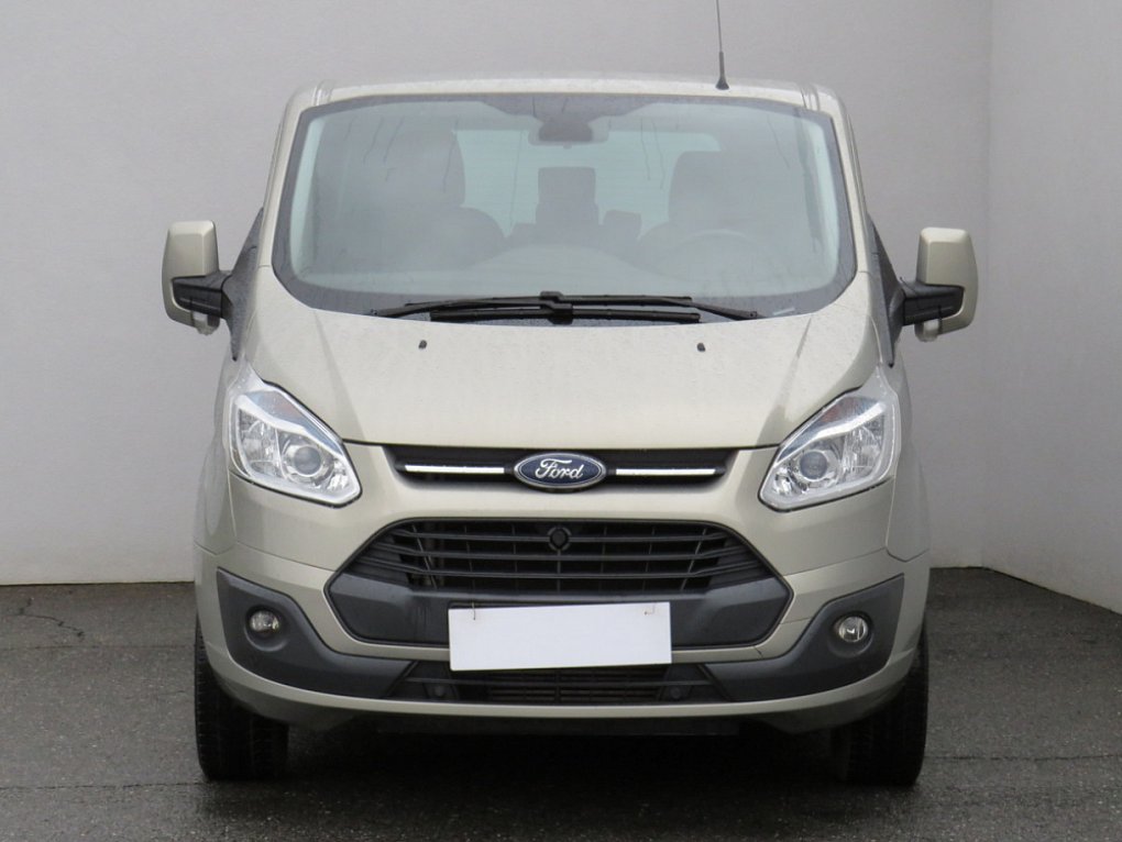 Ford Tourneo Custom 2.2TDCi Trend L2 9míst