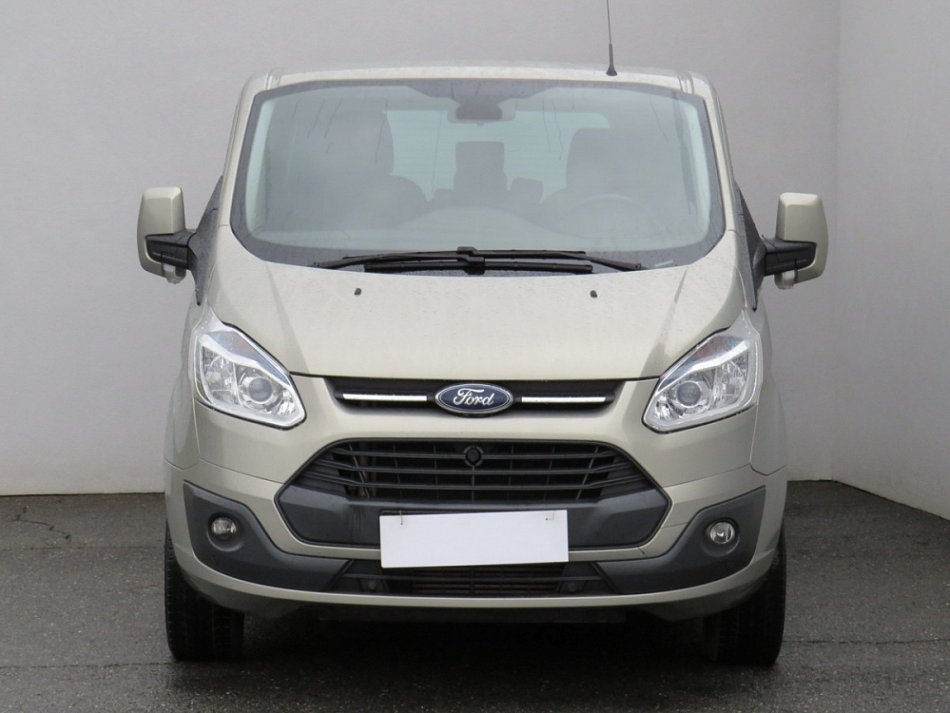 Ford Tourneo Custom 2.2TDCi Trend L2 9míst