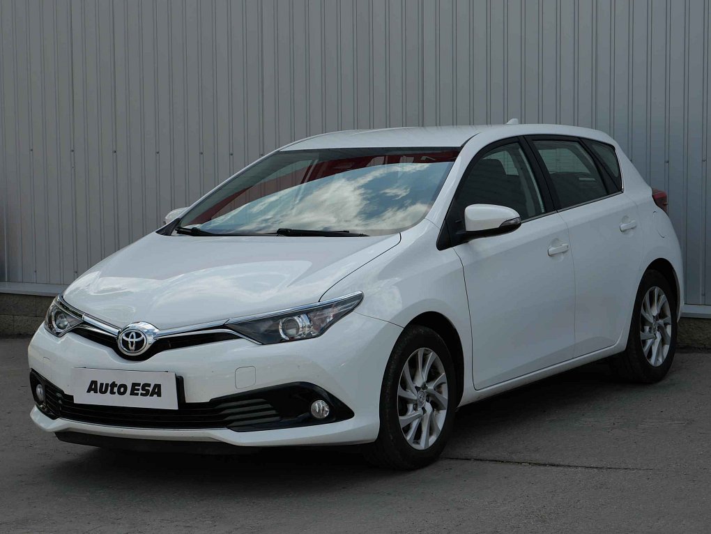 Toyota Auris 1.6i 