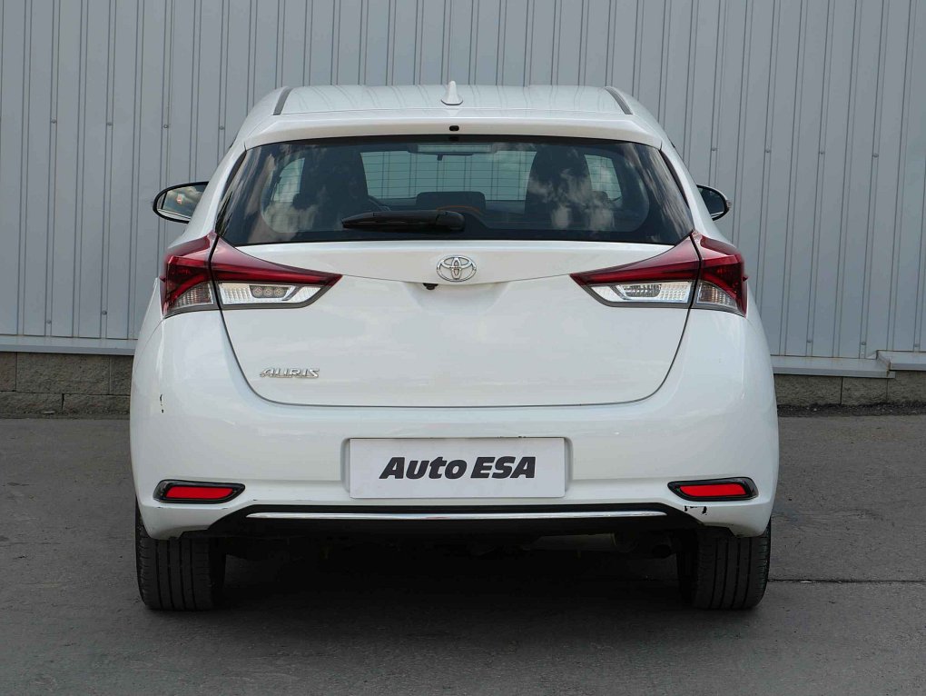 Toyota Auris 1.6i 