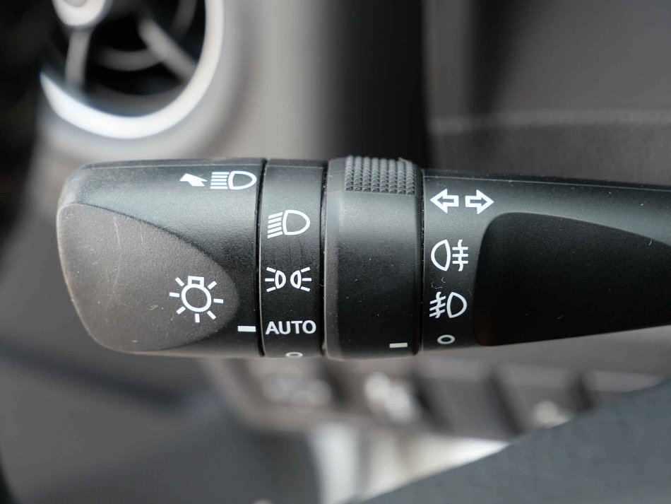 Toyota Auris 1.6i 