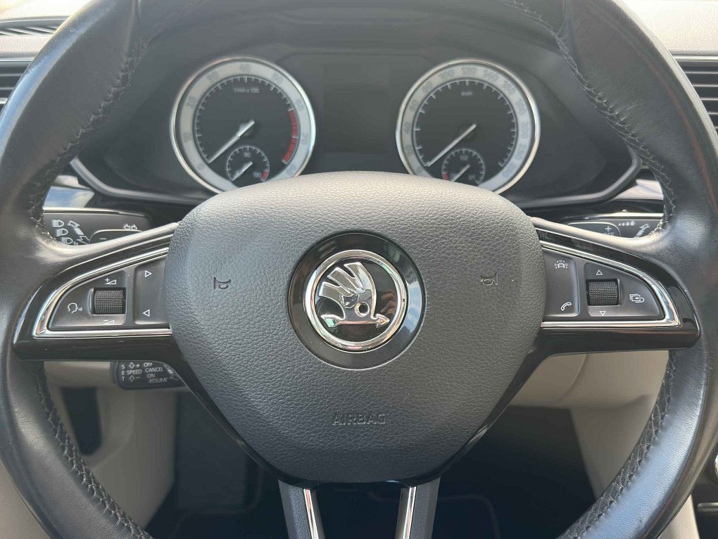 Škoda Superb III 2.0TSi  4x4