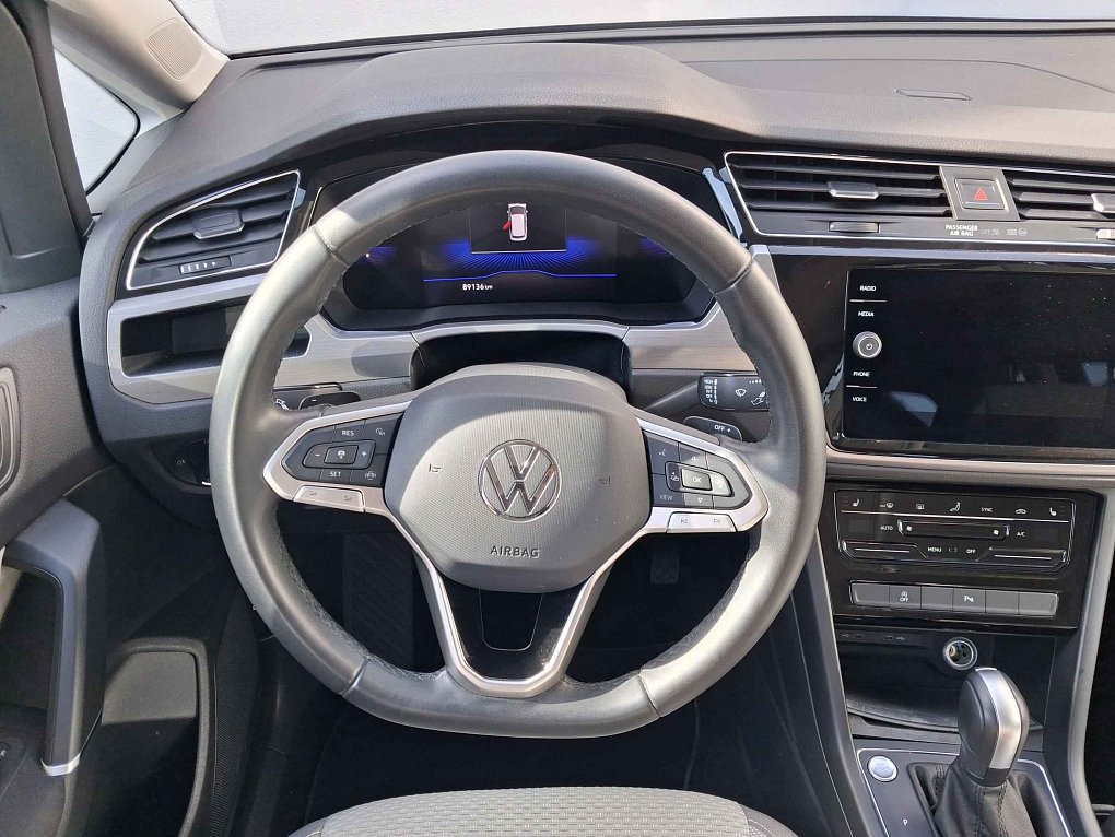 Volkswagen Touran 2.0 TDi 
