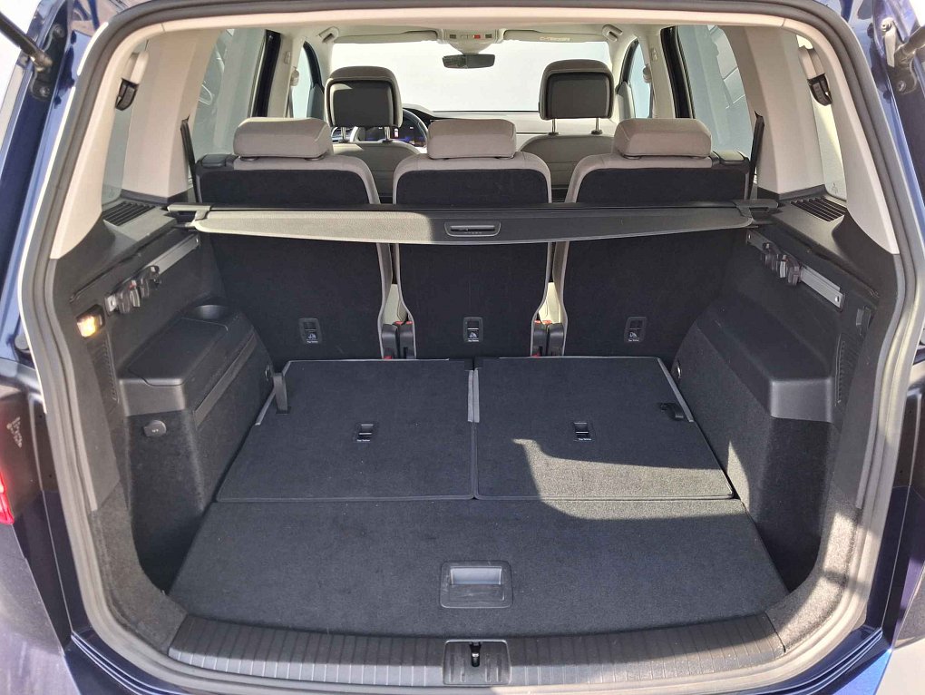 Volkswagen Touran 2.0 TDi 