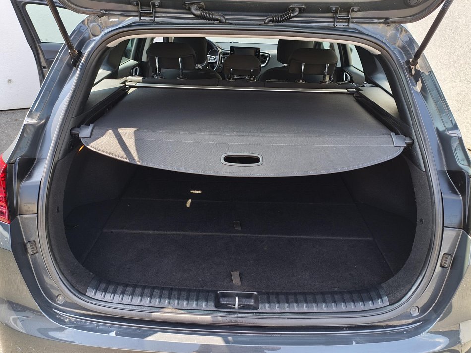 Kia Ceed 1.5 T-GDi Vision