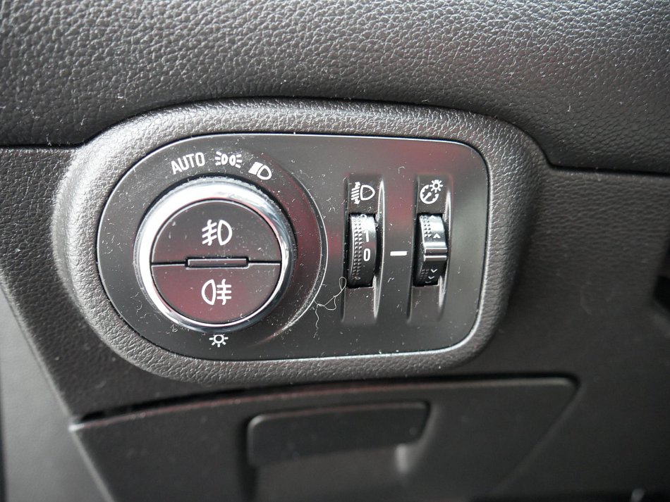 Opel Zafira 1.4i 