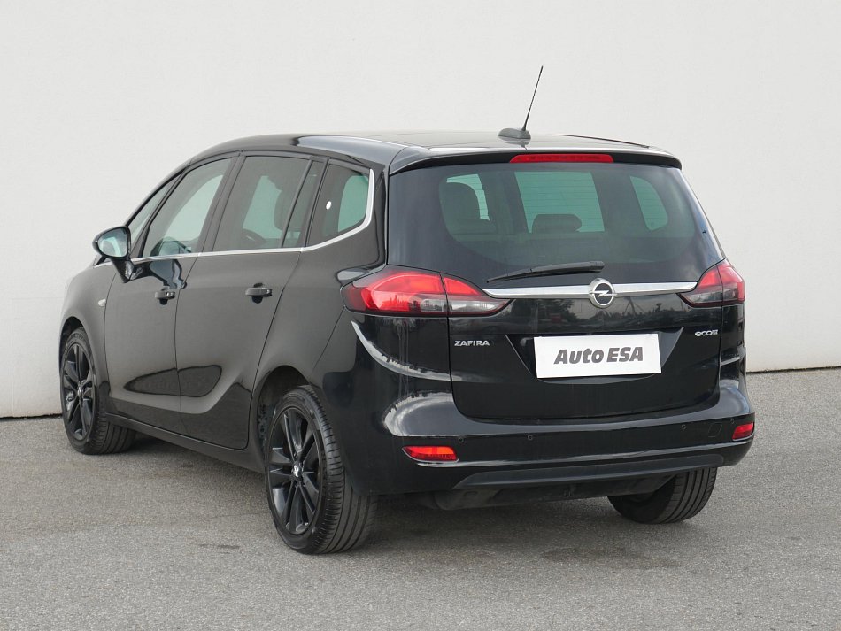 Opel Zafira 1.4i 