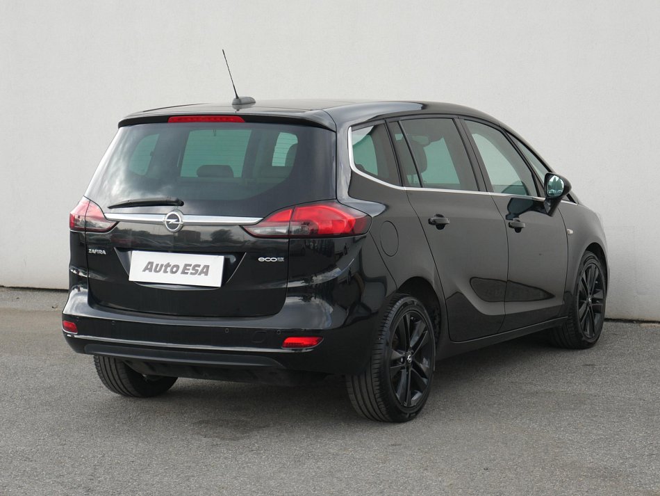 Opel Zafira 1.4i 