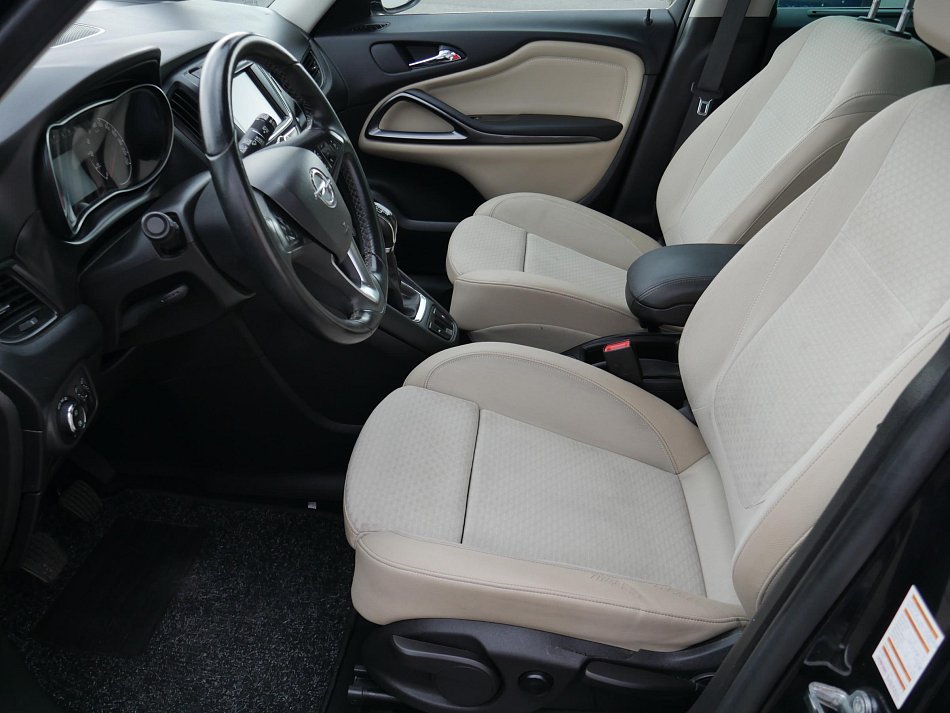 Opel Zafira 1.4i 