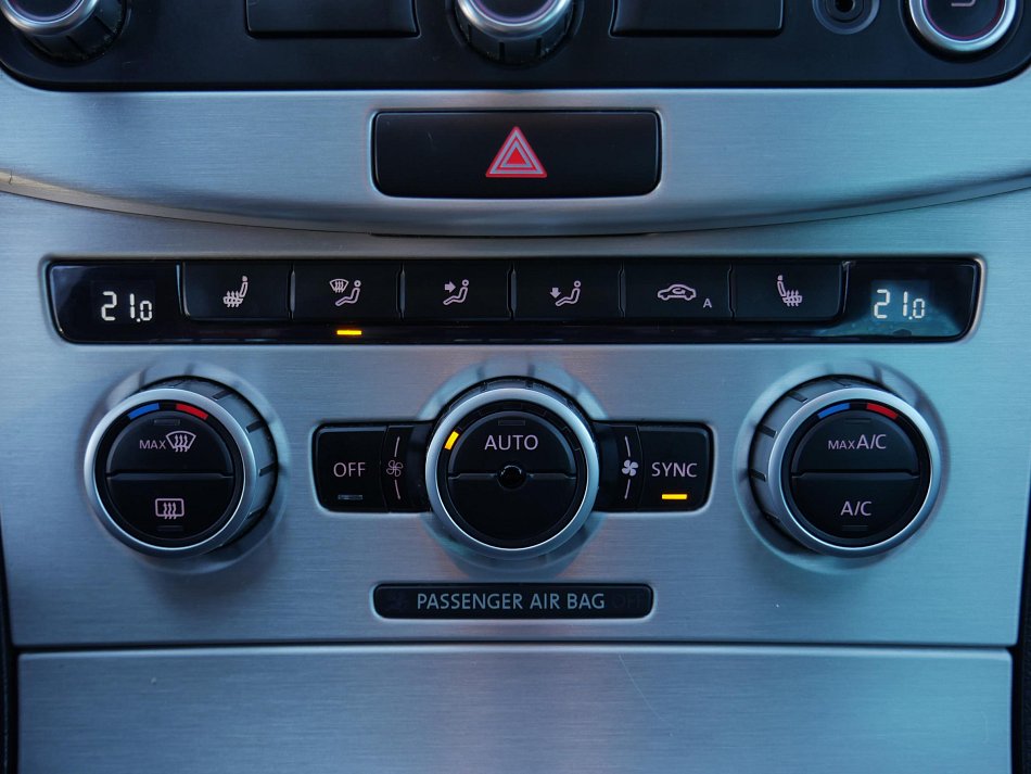 Volkswagen Passat 2.0 TDi 