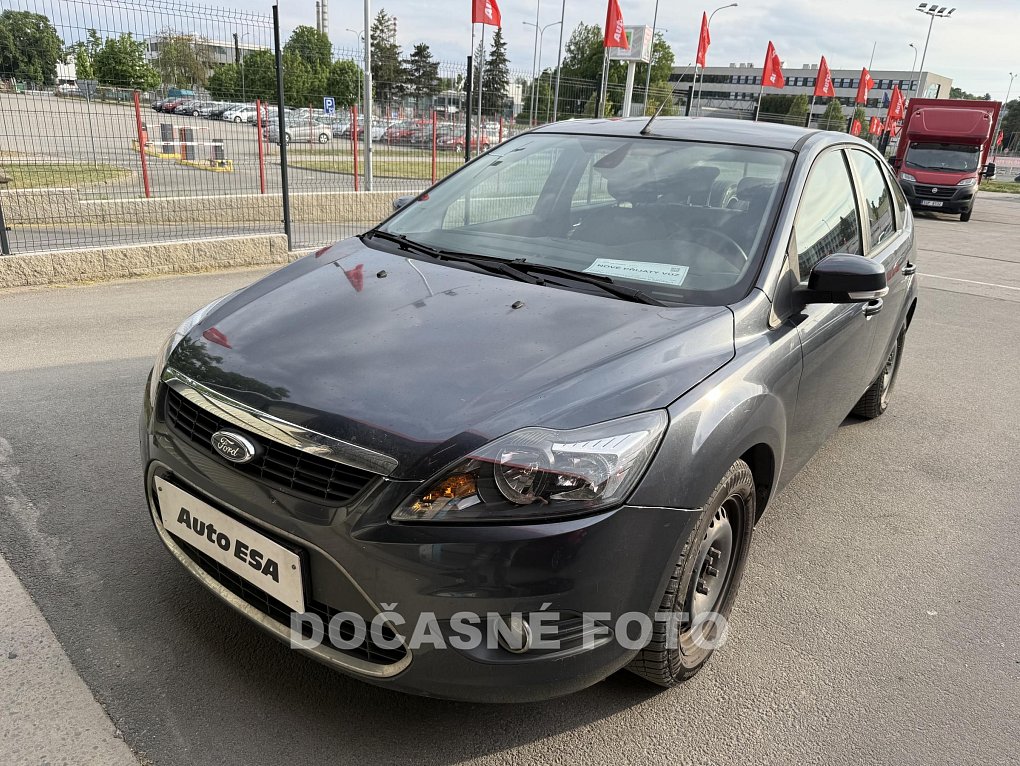 Ford Focus 2.0i 