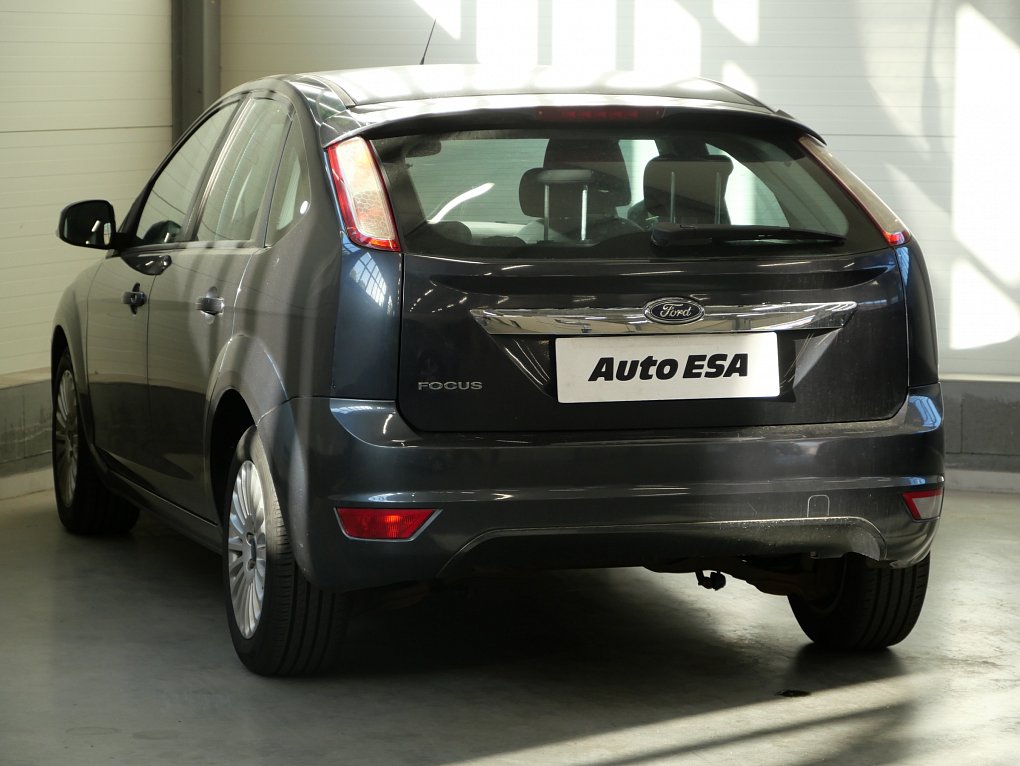 Ford Focus 2.0i 