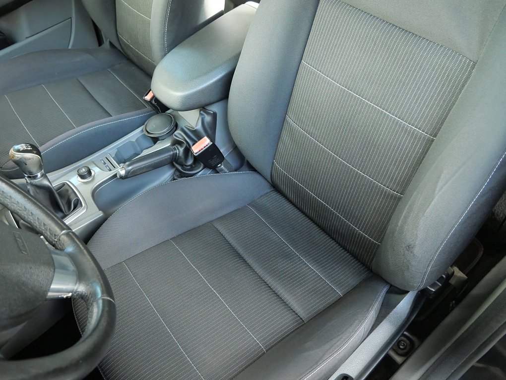 Ford Focus 2.0i 