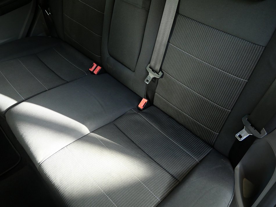 Ford Focus 2.0i 