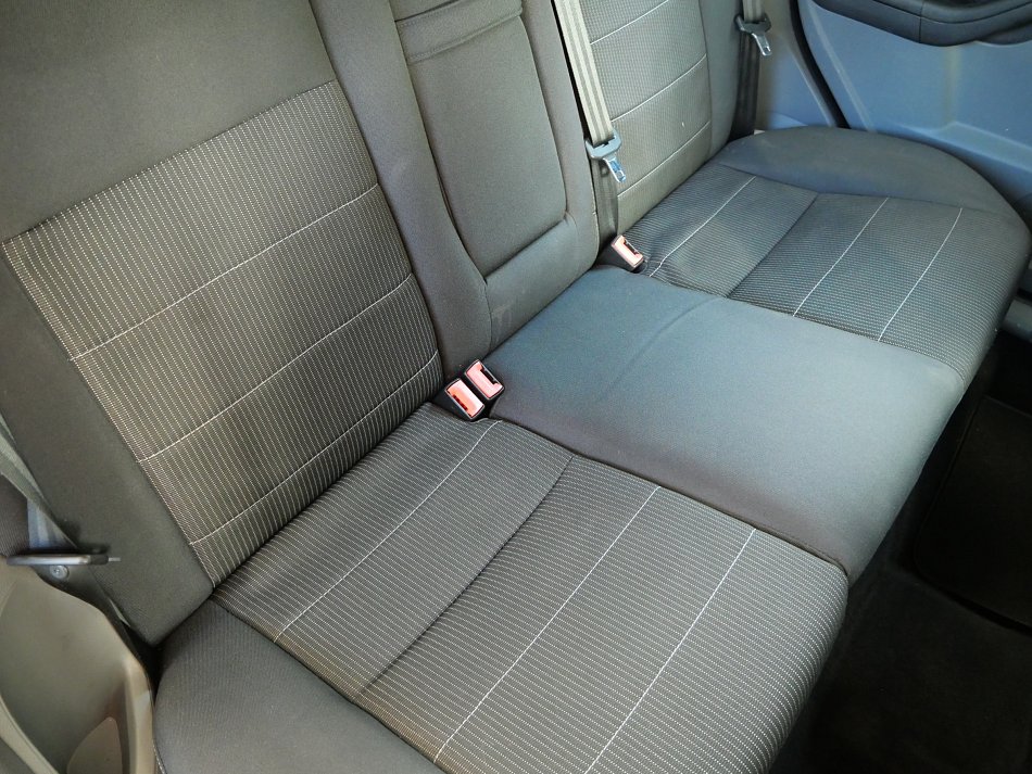 Ford Focus 2.0i 