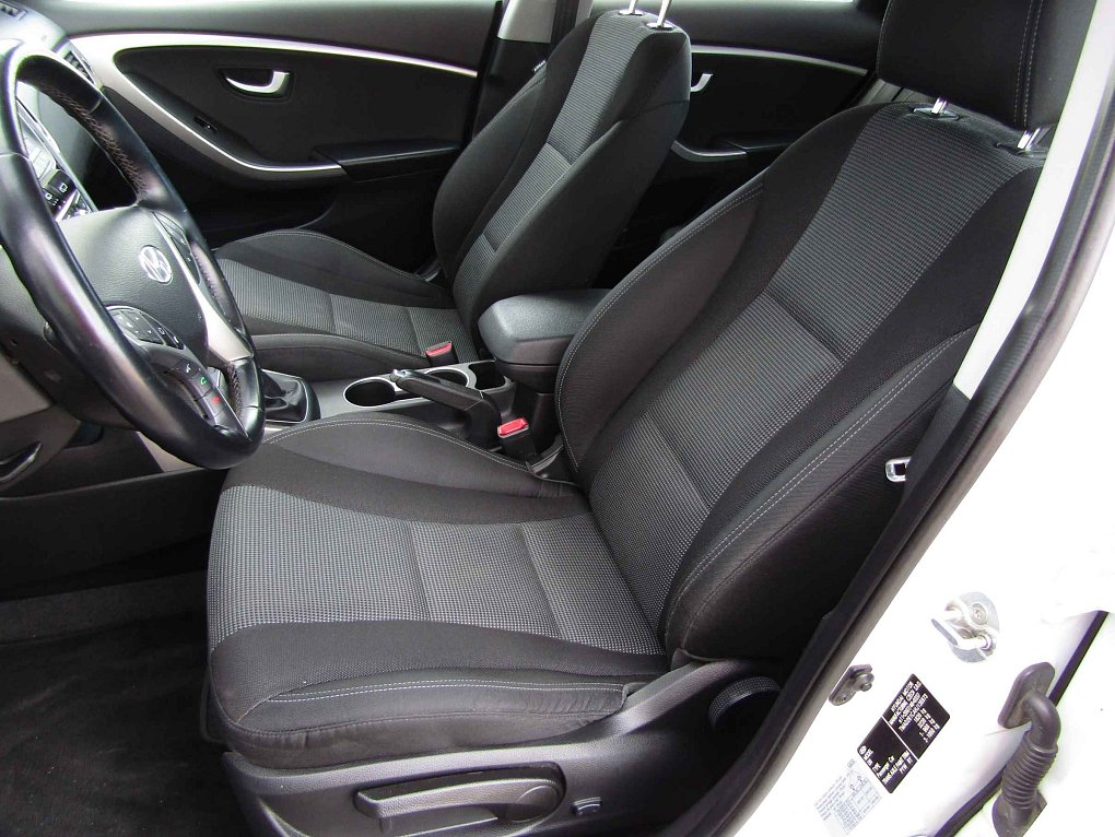 Hyundai I30 1.6 GDi 