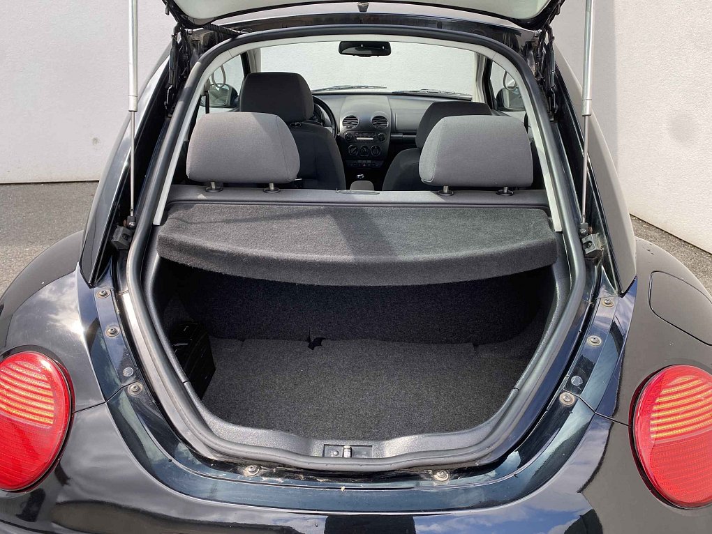 Volkswagen Beetle 1.4i Style