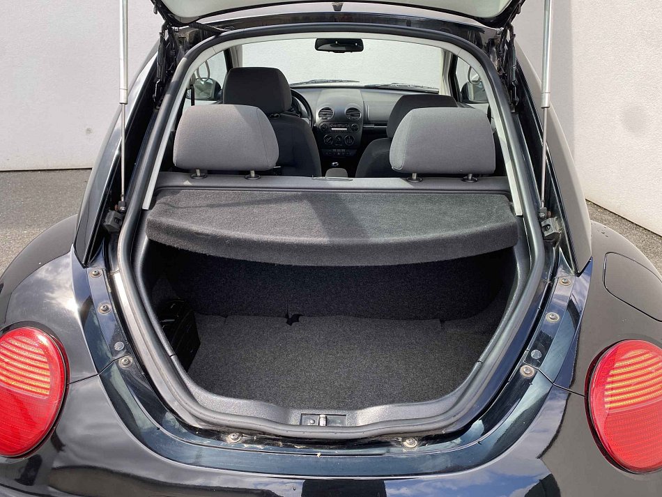 Volkswagen Beetle 1.4i Style