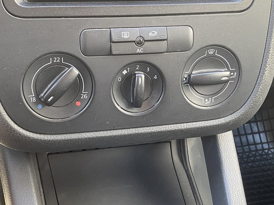 Volkswagen Golf 1.6i Trendline