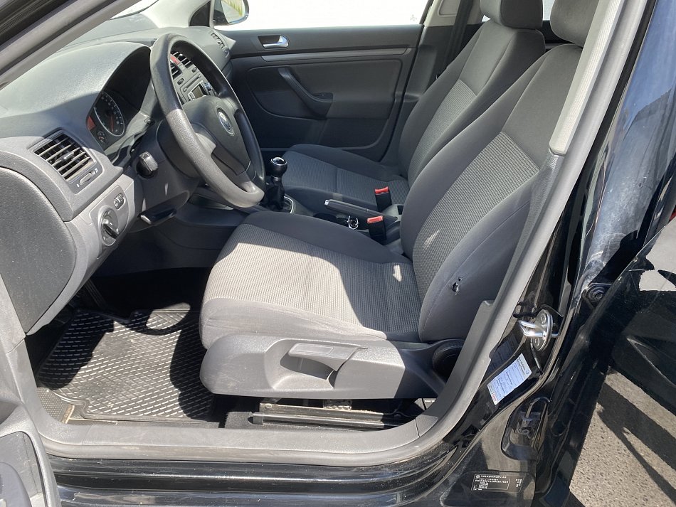 Volkswagen Golf 1.6i Trendline