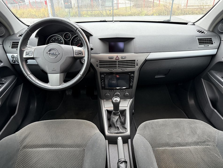Opel Astra 1.6 i 