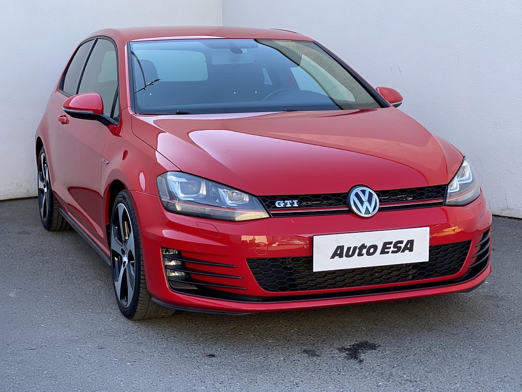 Volkswagen Golf 2.0 TSi GTi
